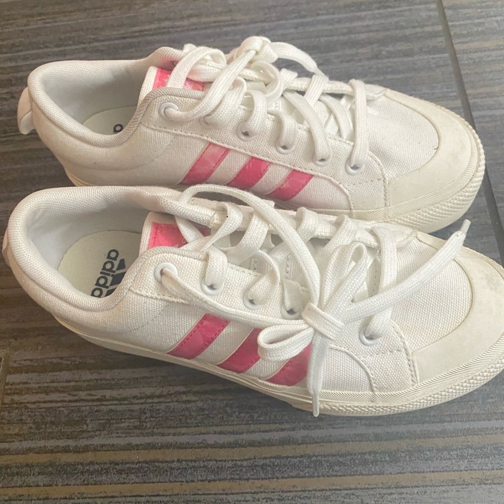 Adidas Sneakers - White with Pink Stripes